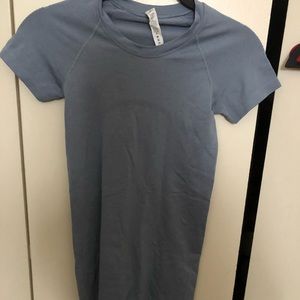 Lululemon short sleeve swiftly